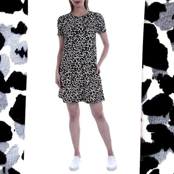 Ellen Tracy Dresses & Skirts - Triumph T-shirt Dress Cool Leopard Print